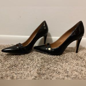 COPY - Calvin Klein patent leather heel